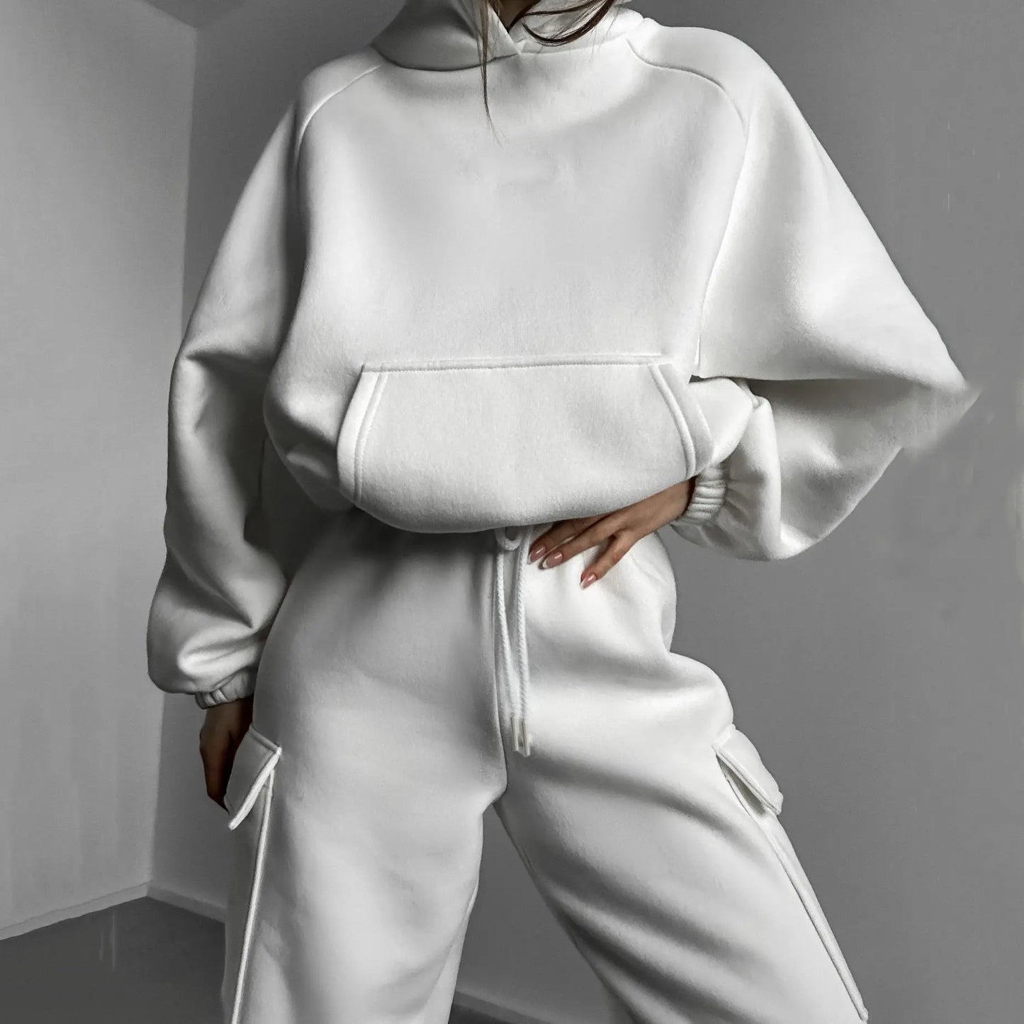 2025 Women's Sportswear Set Autumn Trendy Athleisure Tracksuit with Comfort Fit Breathable Versatile for Gym Outing Travel
