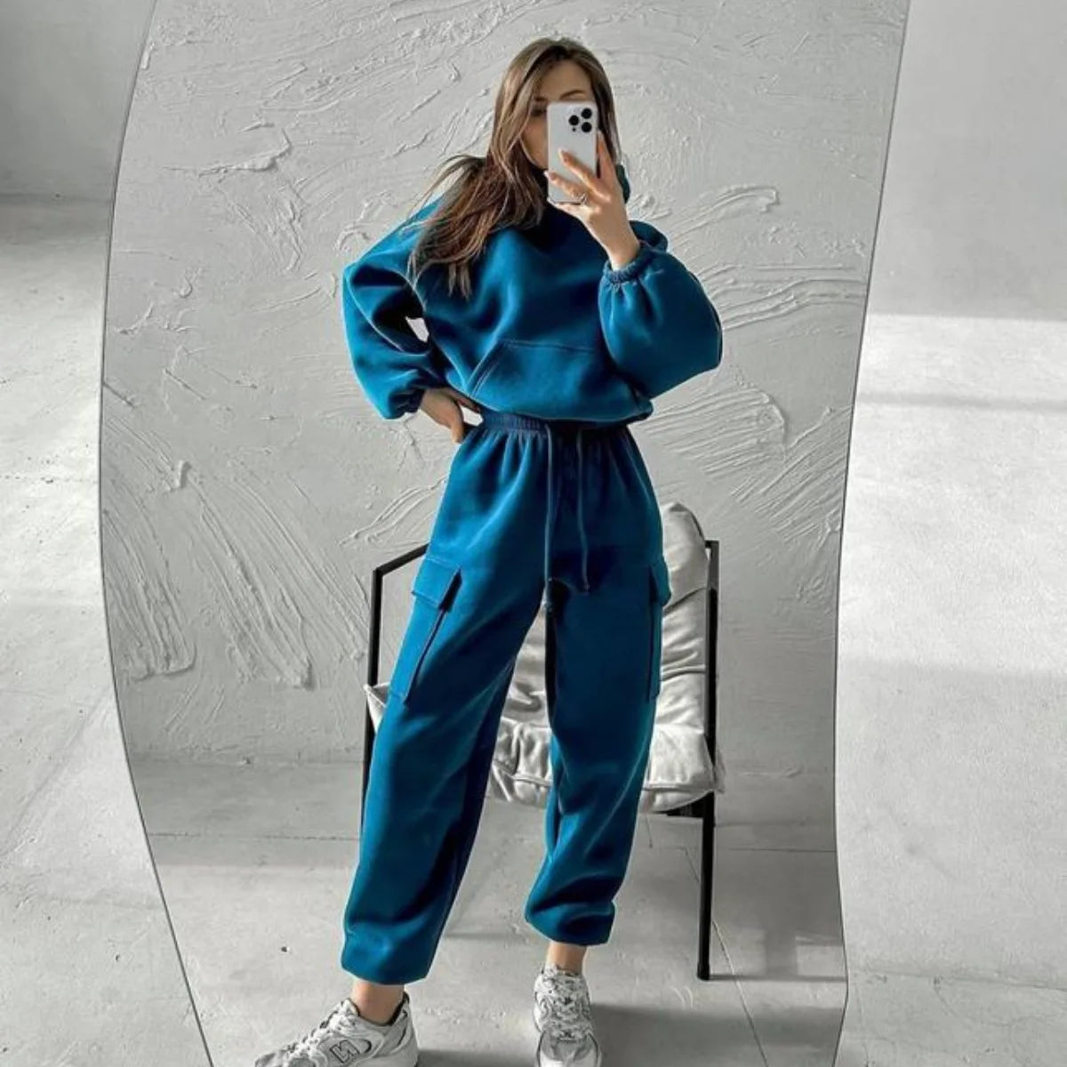 2025 Women's Sportswear Set Autumn Trendy Athleisure Tracksuit with Comfort Fit Breathable Versatile for Gym Outing Travel