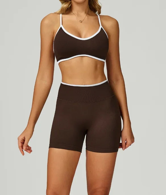 Women's High-quality 2-piece Sports Suit  Halter Top Yoga Top  High Waist Scratches  Seamless Shorts  Sports Fitness Suit.