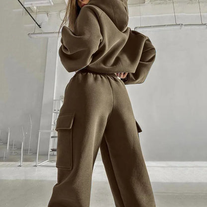 2025 Women's Sportswear Set Autumn Trendy Athleisure Tracksuit with Comfort Fit Breathable Versatile for Gym Outing Travel