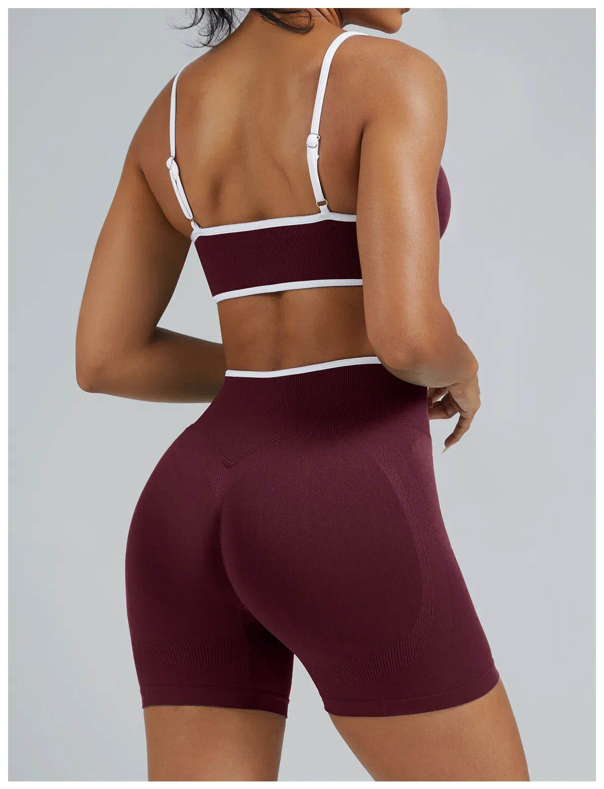Women's High-quality 2-piece Sports Suit  Halter Top Yoga Top  High Waist Scratches  Seamless Shorts  Sports Fitness Suit.