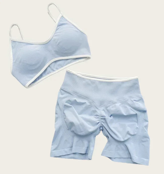 Women's High-quality 2-piece Sports Suit  Halter Top Yoga Top  High Waist Scratches  Seamless Shorts  Sports Fitness Suit.