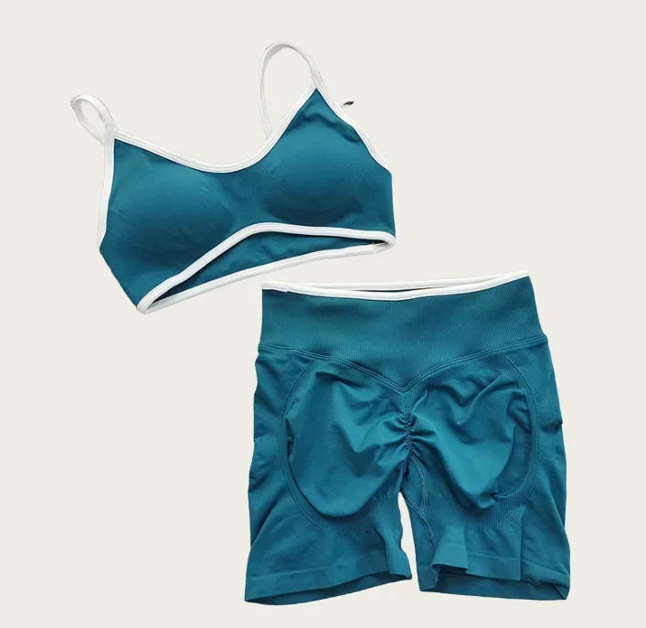 Women's High-quality 2-piece Sports Suit  Halter Top Yoga Top  High Waist Scratches  Seamless Shorts  Sports Fitness Suit.