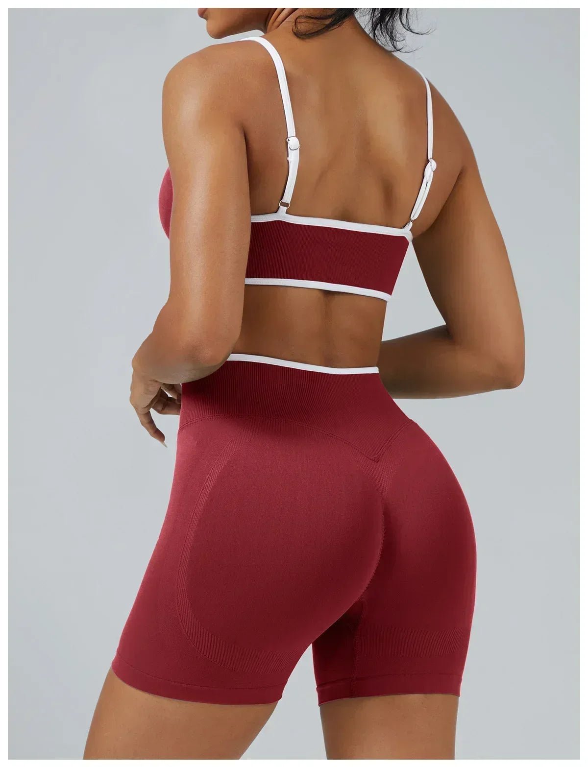Women's High-quality 2-piece Sports Suit  Halter Top Yoga Top  High Waist Scratches  Seamless Shorts  Sports Fitness Suit.