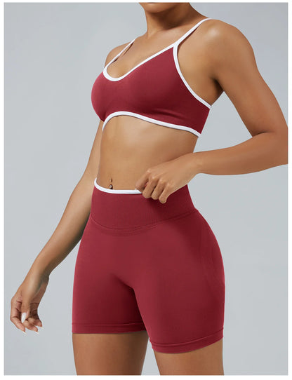 Women's High-quality 2-piece Sports Suit  Halter Top Yoga Top  High Waist Scratches  Seamless Shorts  Sports Fitness Suit.