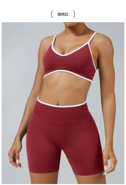 Women's High-quality 2-piece Sports Suit  Halter Top Yoga Top  High Waist Scratches  Seamless Shorts  Sports Fitness Suit.